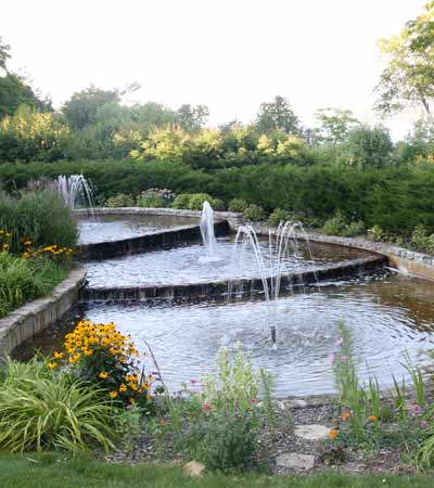 country house gardens and fountains